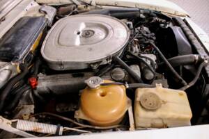 Bild 25/43 von Mercedes-Benz 380 SL (1982)