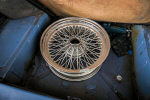 Immagine 43/50 di Triumph TR 6 (1973)
