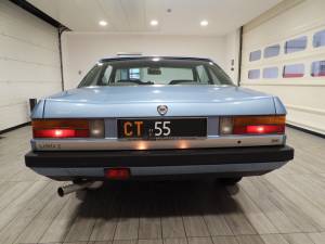 Image 12/15 de Lancia Gamma 2000 (1981)