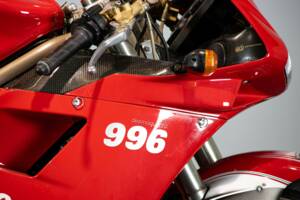 Immagine 13/50 di Ducati 996 (2000)
