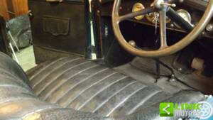 Image 15/50 of FIAT 509 A (1924)