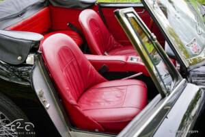 Image 9/51 of Austin-Healey 3000 Mk III (BJ8) (1967)