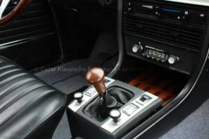 Image 40/42 de BMW 3.0 CSi (1972)
