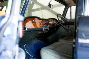 Immagine 40/44 di Humber Imperial (1965)