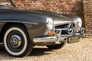 Image 28/50 of Mercedes-Benz 190 SL (1960)