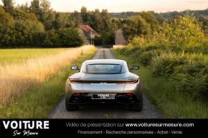 Image 5/29 of Aston Martin DB 11 V12 (2018)