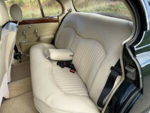 Bild 11/22 von Jaguar S-Type 3.8 (1968)