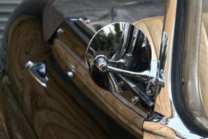 Image 18/50 de Jaguar Type E V12 (1974)