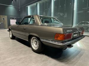 Bild 6/14 von Mercedes-Benz 280 SL (1984)