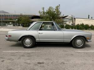 Image 5/8 de Mercedes-Benz 280 SL (1969)