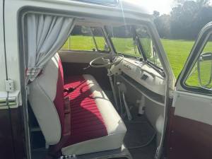 Image 22/58 de Volkswagen T1 Samba (1963)