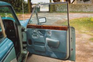 Image 19/42 of Rolls-Royce Silver Shadow II (1977)