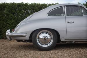 Image 33/50 de Porsche 356 B 1600 Super (1961)