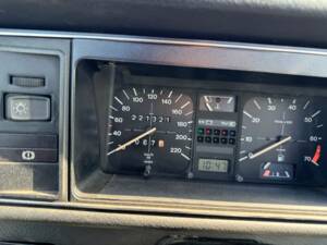 Image 14/18 of Volkswagen Golf Mk I Convertible 1.8 (1984)