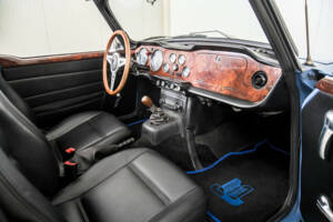 Immagine 12/50 di Triumph TR 6 (1973)