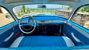 Image 8/17 de Tatra 603 Tatraplan (1959)