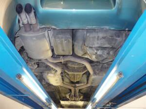 Bild 81/99 von Porsche 928 GTS (1992)