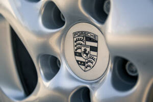 Image 20/51 of Porsche 911 GT2 (2001)