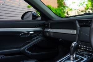 Bild 35/57 von Porsche 911 Carrera (2016)
