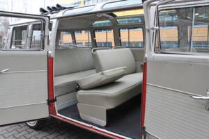 Bild 15/34 von Volkswagen T1 Samba 1.2 (1961)