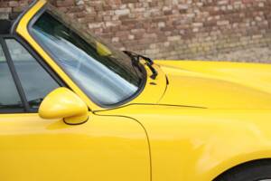 Image 44/50 of Porsche 911 Carrera 2 &quot;America Roadster&quot; (1993)