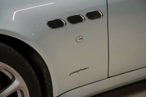 Bild 21/38 von Maserati Quattroporte 4.2 (2005)