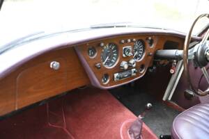 Image 21/38 of Alvis TD 21 (1962)