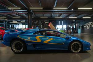 Image 5/36 of Lamborghini Diablo SV (1998)