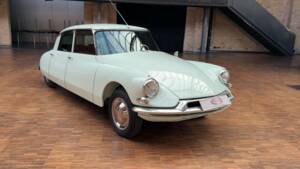 Immagine 8/43 di Citroën ID 19 (1958)