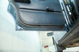 Image 47/50 de Volvo 240 Turbo (1983)