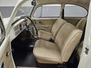 Imagen 10/13 de Volkswagen Escarabajo 1300 (1967)