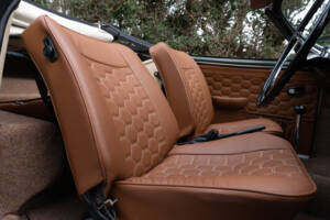 Image 9/20 of Volkswagen Karmann Ghia 1500 (1970)