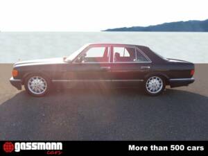 Image 5/15 de Mercedes-Benz 300 SE (1989)