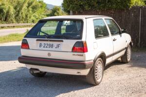 Bild 7/58 von Volkswagen Golf II GTi 1.8 (1988)