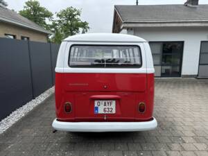 Image 8/8 of Volkswagen T1 Kombi (1967)