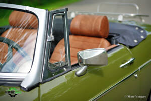 Bild 44/44 von MG MGB (1975)