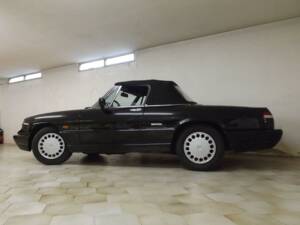 Imagen 7/50 de Alfa Romeo 1.6 Spider (1991)