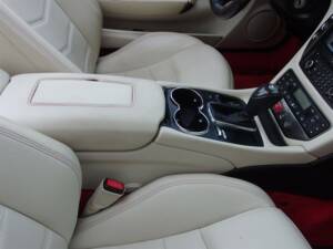 Image 60/99 of Maserati GranCabrio Sport (2015)