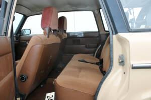 Bild 5/12 von Volvo 245 GL D (1984)