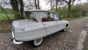Bild 29/57 von Citroën Ami 6 Berline (1961)