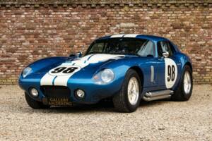 Afbeelding 1/50 van Shelby Daytona Cobra Coupe (1964)