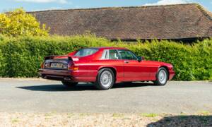 Image 3/50 of Jaguar XJR-S V12 Le Mans (1991)