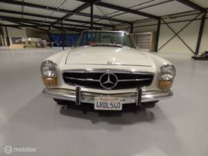 Imagen 3/29 de Mercedes-Benz 280 SL (1970)