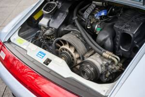 Bild 23/32 von Porsche 911 Carrera (1995)