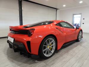 Image 4/15 de Ferrari 488 Pista (2019)