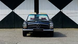 Image 5/23 de Mercedes-Benz 230 SL (1967)