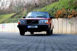 Image 9/75 de Volvo 240 (1986)
