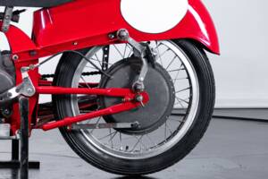 Image 49/50 of Moto Guzzi DUMMY (1948)