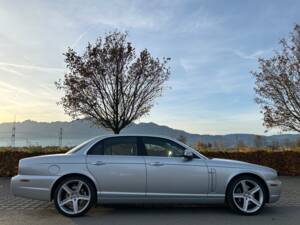 Bild 5/24 von Jaguar XJ 2.7 D (2007)