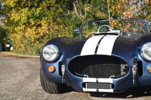 Image 25/50 de AC Cobra 427 (1999)